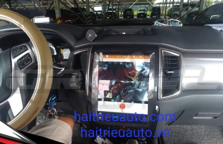 màn hình android tesla xe ford Ranger 2020 2 Image
