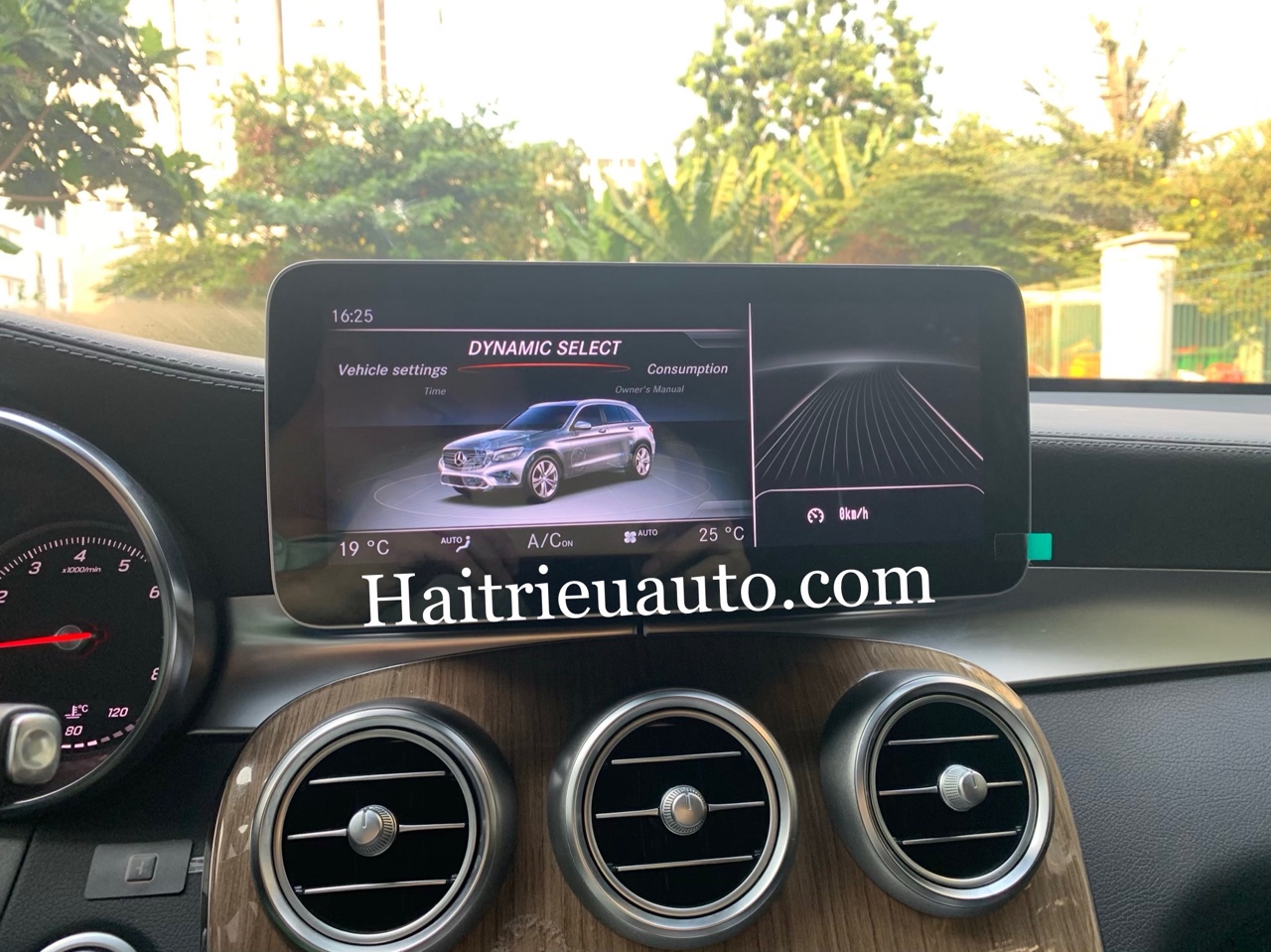 Màn hình android theo xe Mercedes GLC 250 5 Image