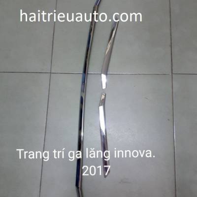 led cản sau xe innova 2018