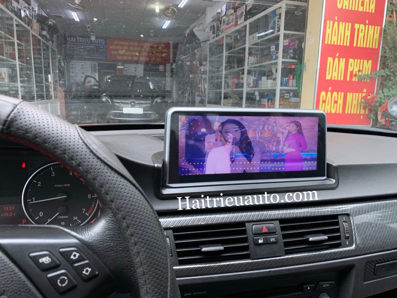 Màn hình android theo xe BMW E90 5 Image