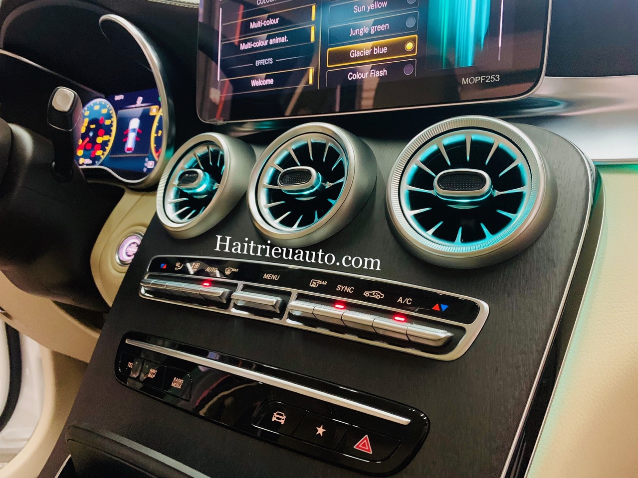 Cửa gió Turbine đèn LED cho xe Mercedes GLC 300 2020 2 Image