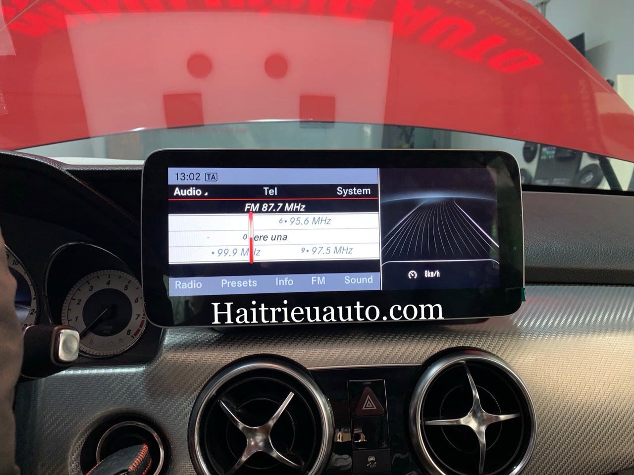 Màn hình android theo xe Mercedes GLK 3 Image