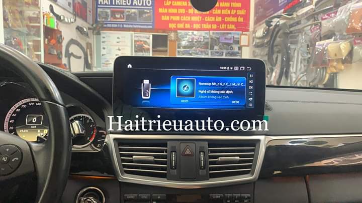 Màn hình android theo xe Mercedes E250 2010 3 Image