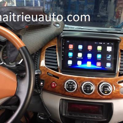 màn hình android Ownice theo xe outlander