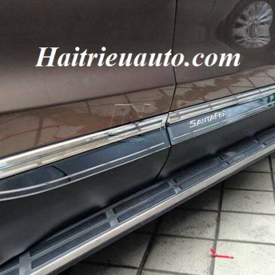 Nẹp bước chân trong Hyundai Santafe