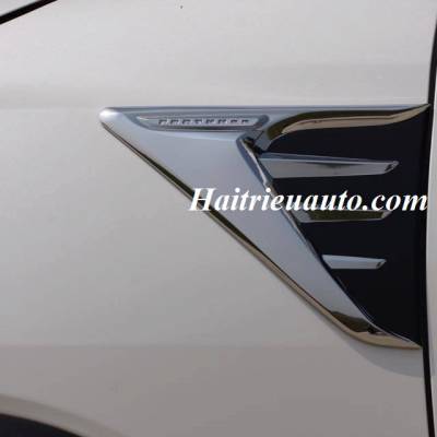 Ốp hông Fortuner 2017 hàng Thái Lan