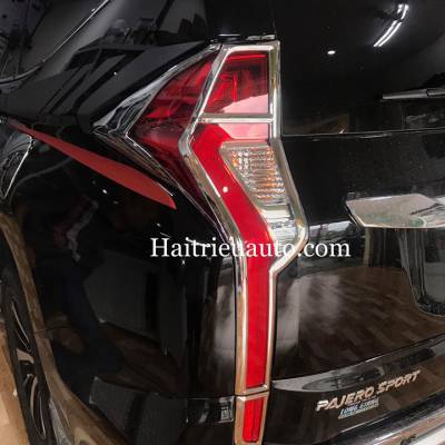 nẹp chống trầy cốp Mitshubishi Pajero Sport