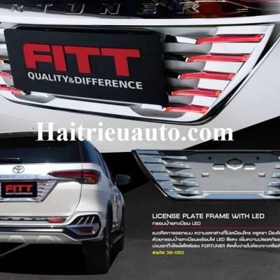 viền đèn sau cho xe HILUX