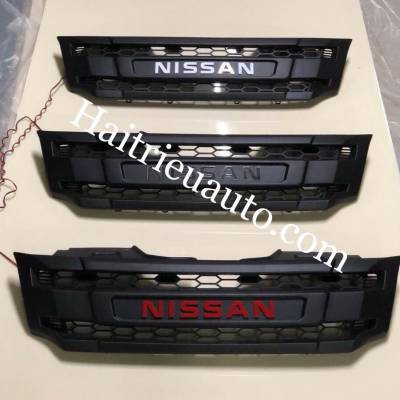 ốp hông theo xe navara 2018