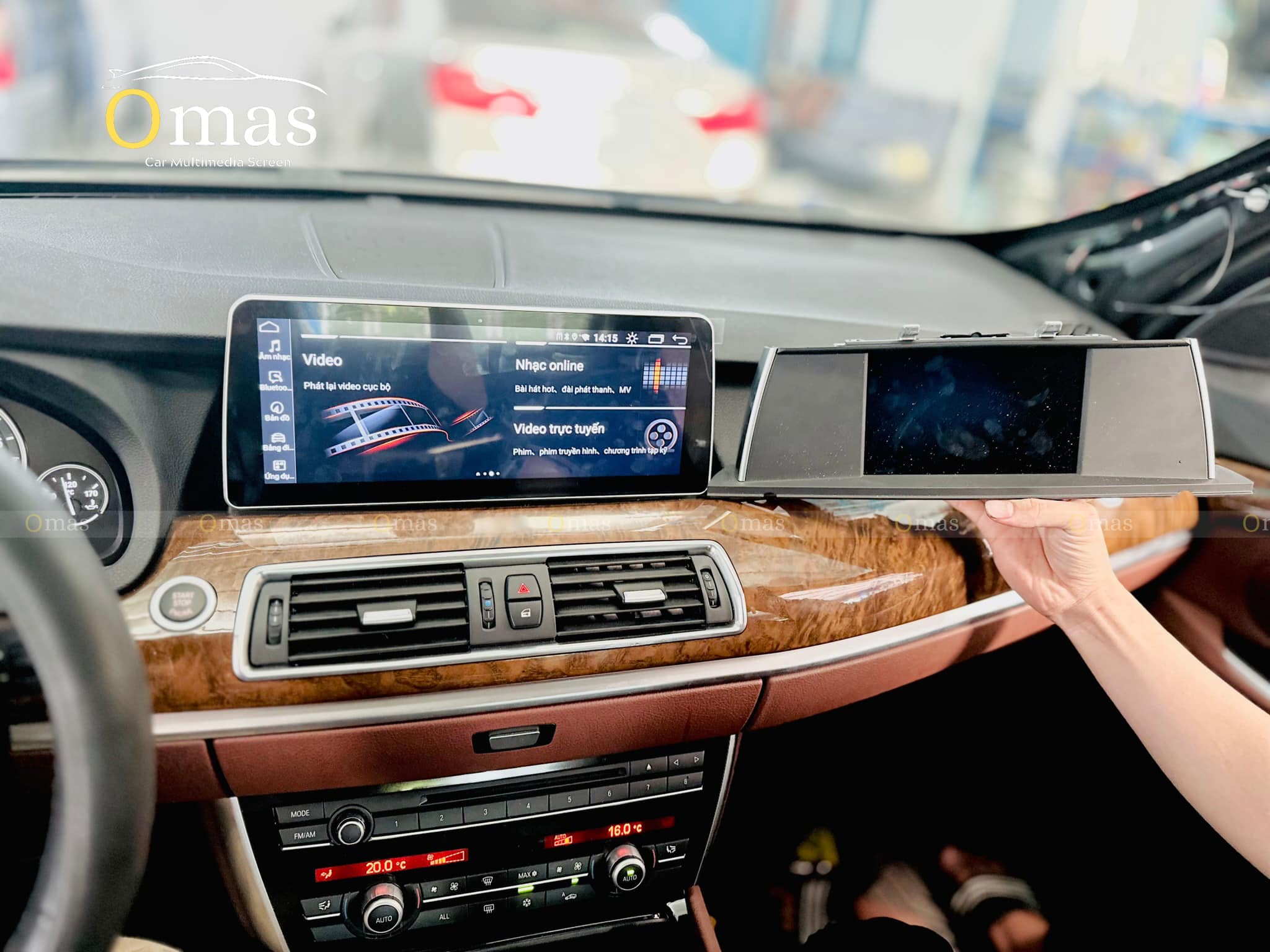 Màn hình android Omas 360 12in xe BMW 528i GT 5 Image