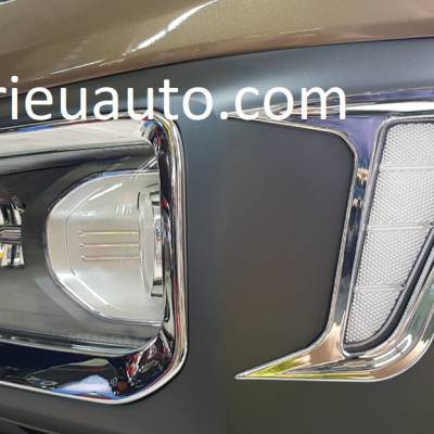 Viền cong kính theo xe Hyundai Kona