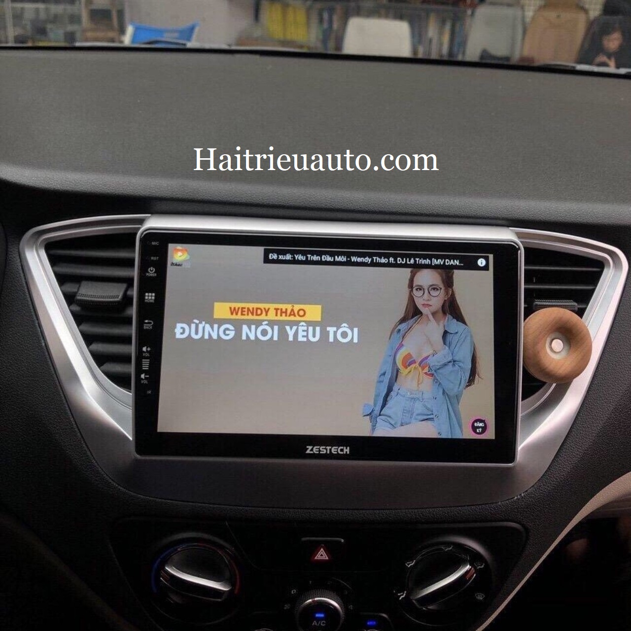 màn hình android zestech theo xe accent 3 Image