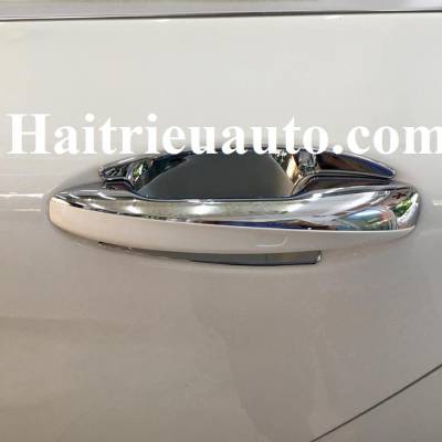 Nẹp bước chân trong Mercedes C300