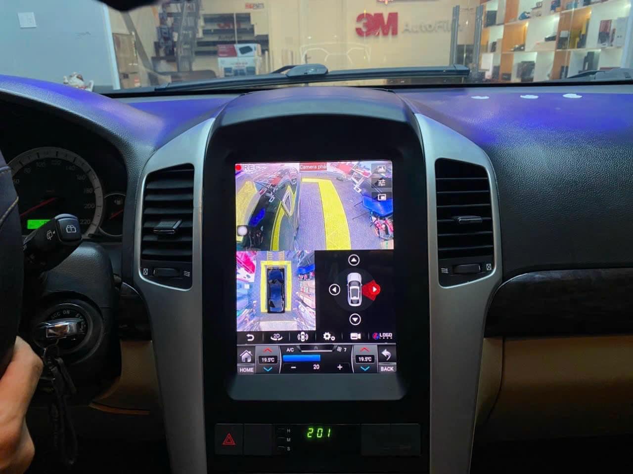 màn hình Tesla theo xe captiva 6 Image