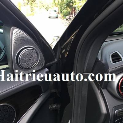 Chén cửa cho xe Mercedes C300