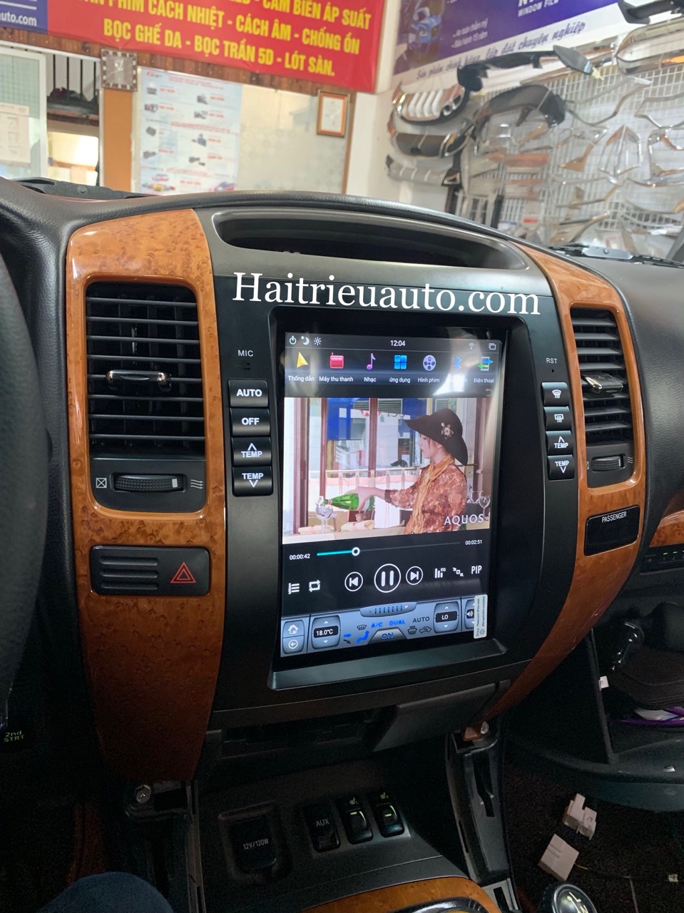 Màn hình tesla theo xe Lexus GX470 3 Image