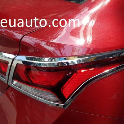 viền đèn trước cho xe Hyundai Accent 2018