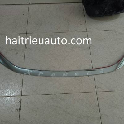 chén cửa cho xe Xpander