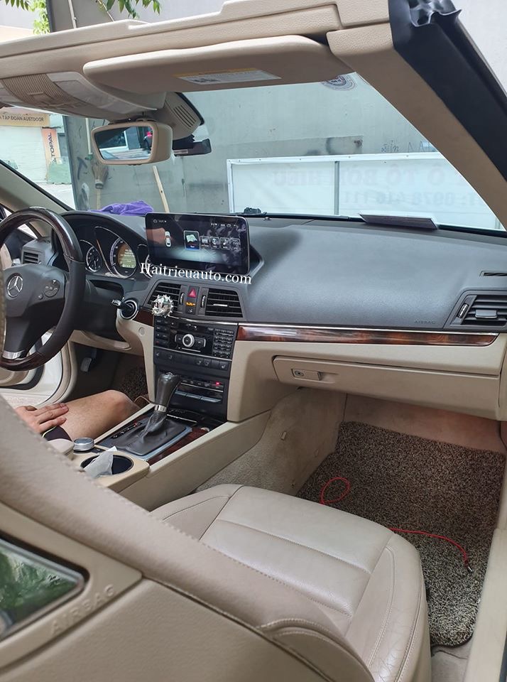 Màn hình android theo xe Mercedes E350 3 Image