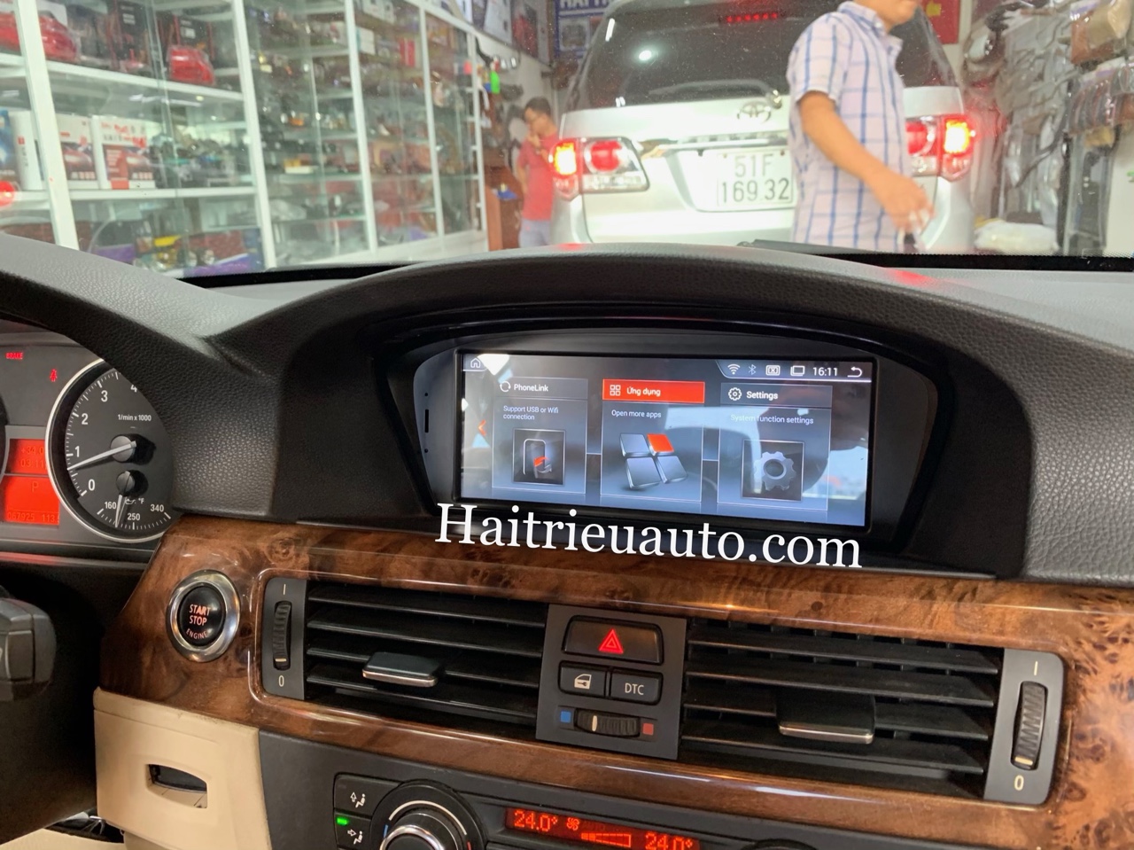 Màn hình android cho xe BMW 328i 5 Image