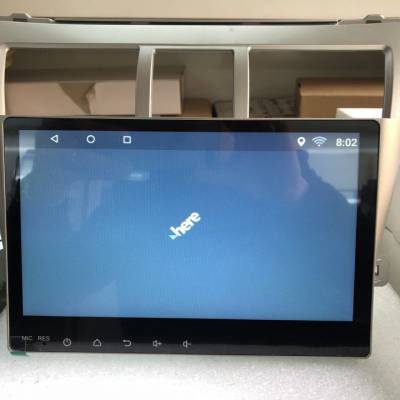 Màn hình tesla cho xe Toyota Land Cruiser