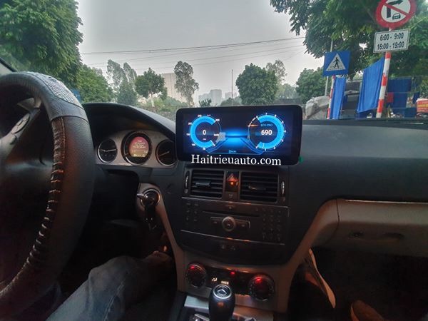Màn hình android cho xe Mercedes c300 2010 3 Image