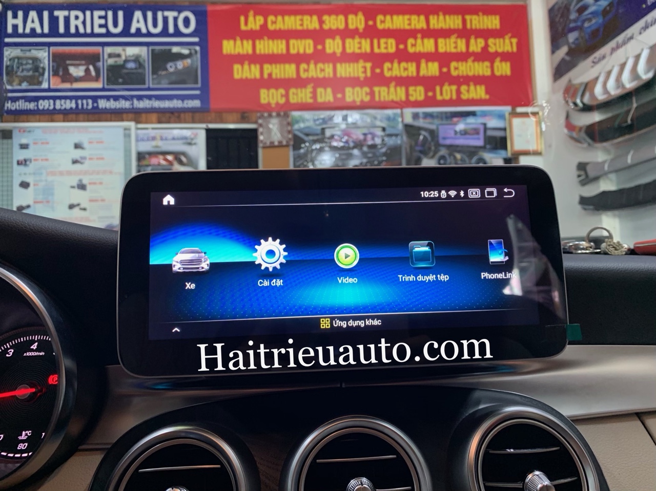Màn hình android theo xe Mercedes C200 2018 2 Image