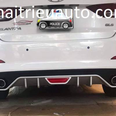 bệ bước chấm bi theo xe Hyundai Santafe 2019