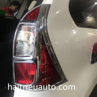 chén cửa xe toyota avanza