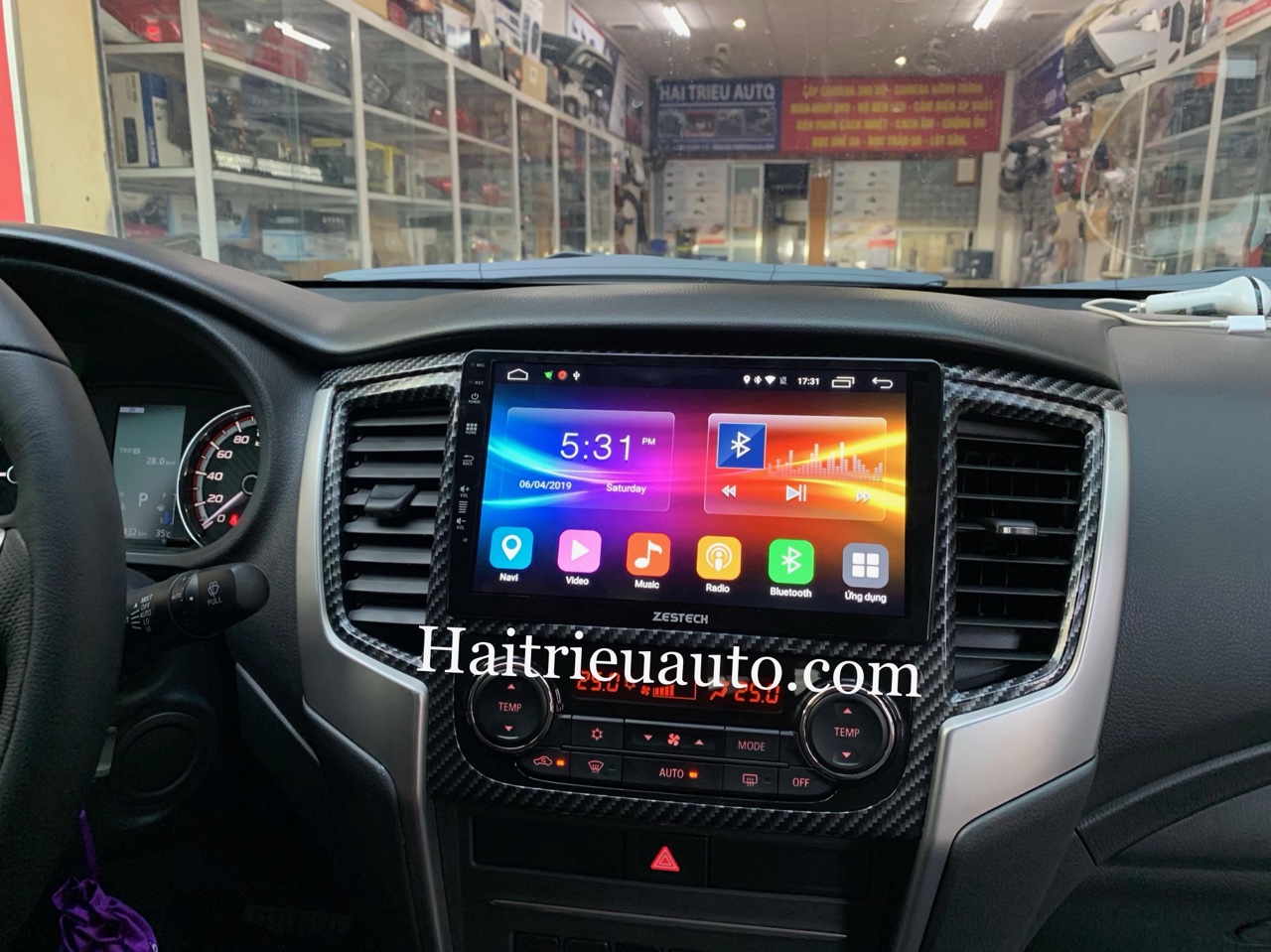 màn hình android Zestech theo xe triton 2019 2 Image