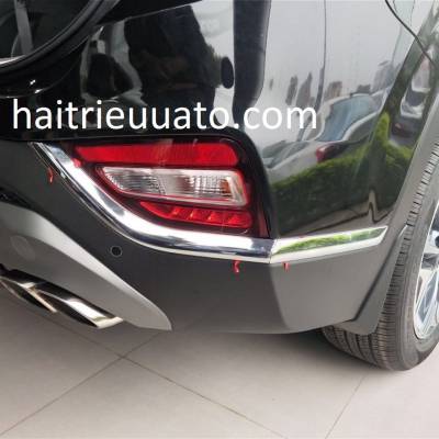 viền đèn sau xe huyndai santafe 2019
