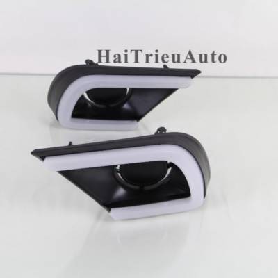 Trang Chủ 65 ĐỘ LED GẦM CHO MER GLK