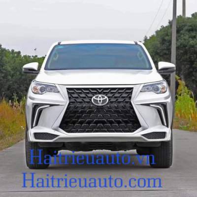 mặt că lăng theo xe toyota Corolla cross