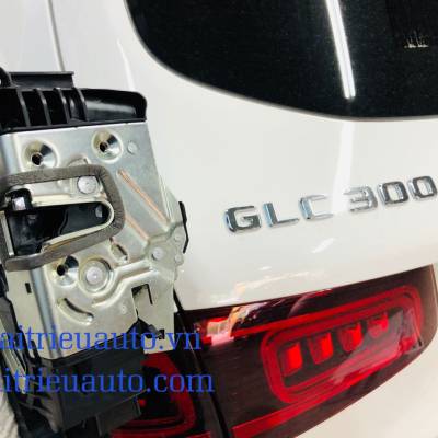 Cảnh báo điểm mù theo xe mercedes c