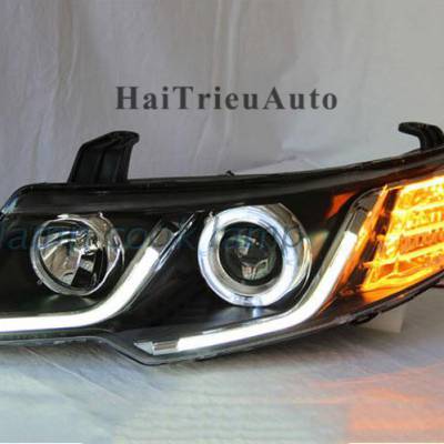Đèn pha nguyên bọ xe innova 2016
