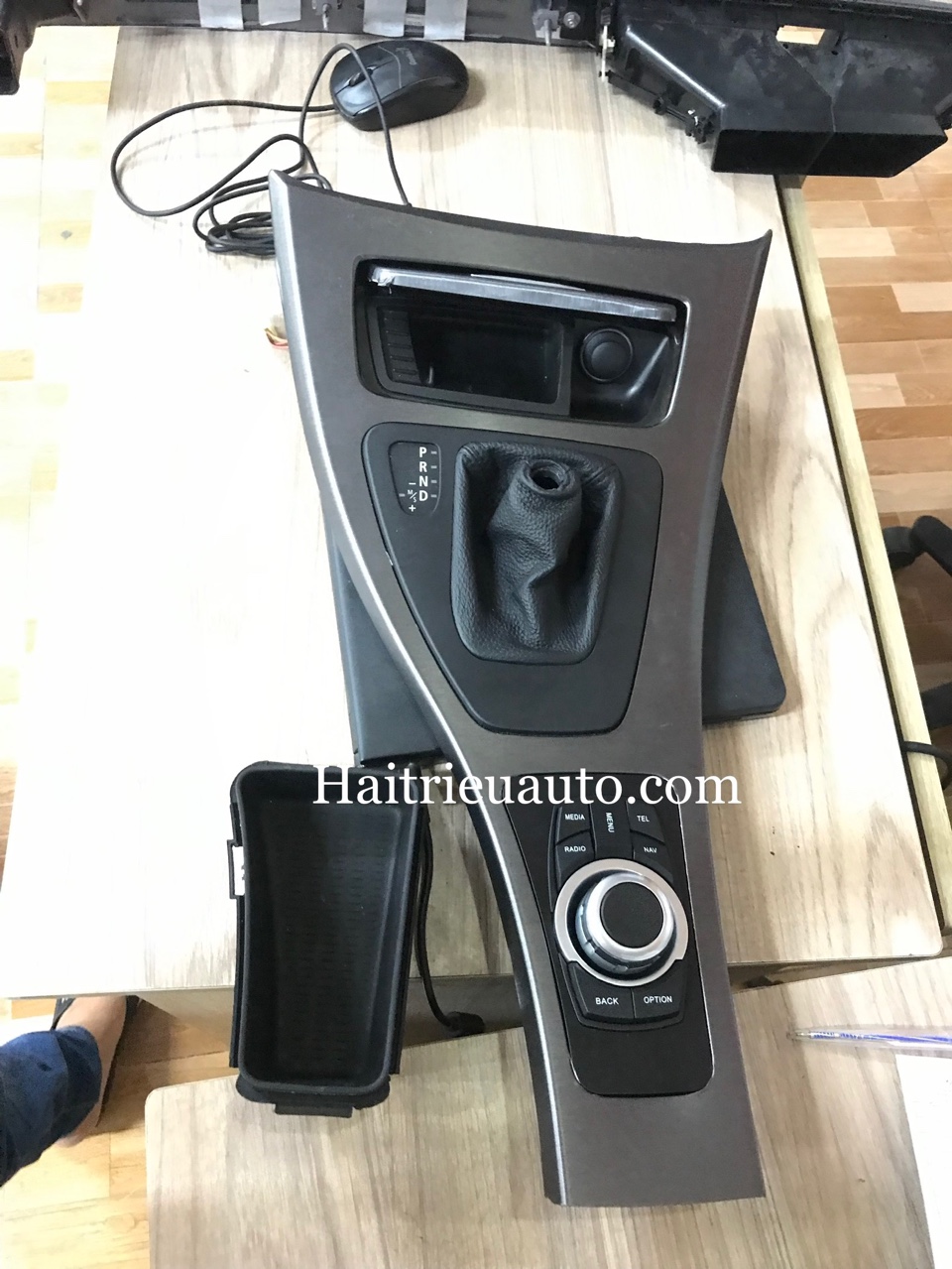 Màn hình android theo xe BMW 320i 2006-2011 4 Image