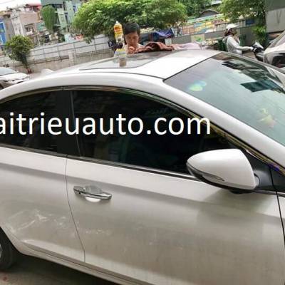nẹp chống trầy cốp cho xe Hyundai Accent 2018