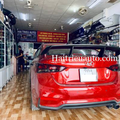 lip chia pô theo xe Hyundai Accent