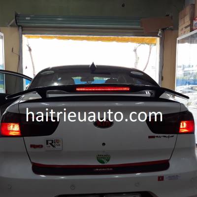 đuôi gió thể thao cho xe cerato