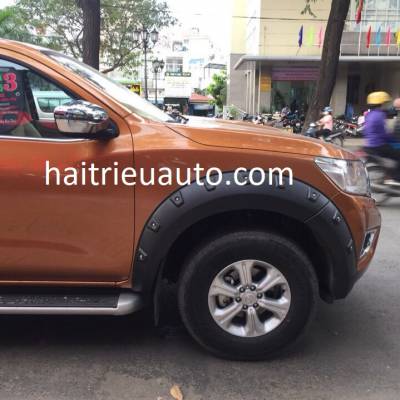 ốp cua lốp cho xe ranger 2018