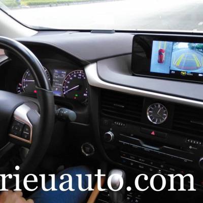 Bộ cửa hít theo xe Lexus