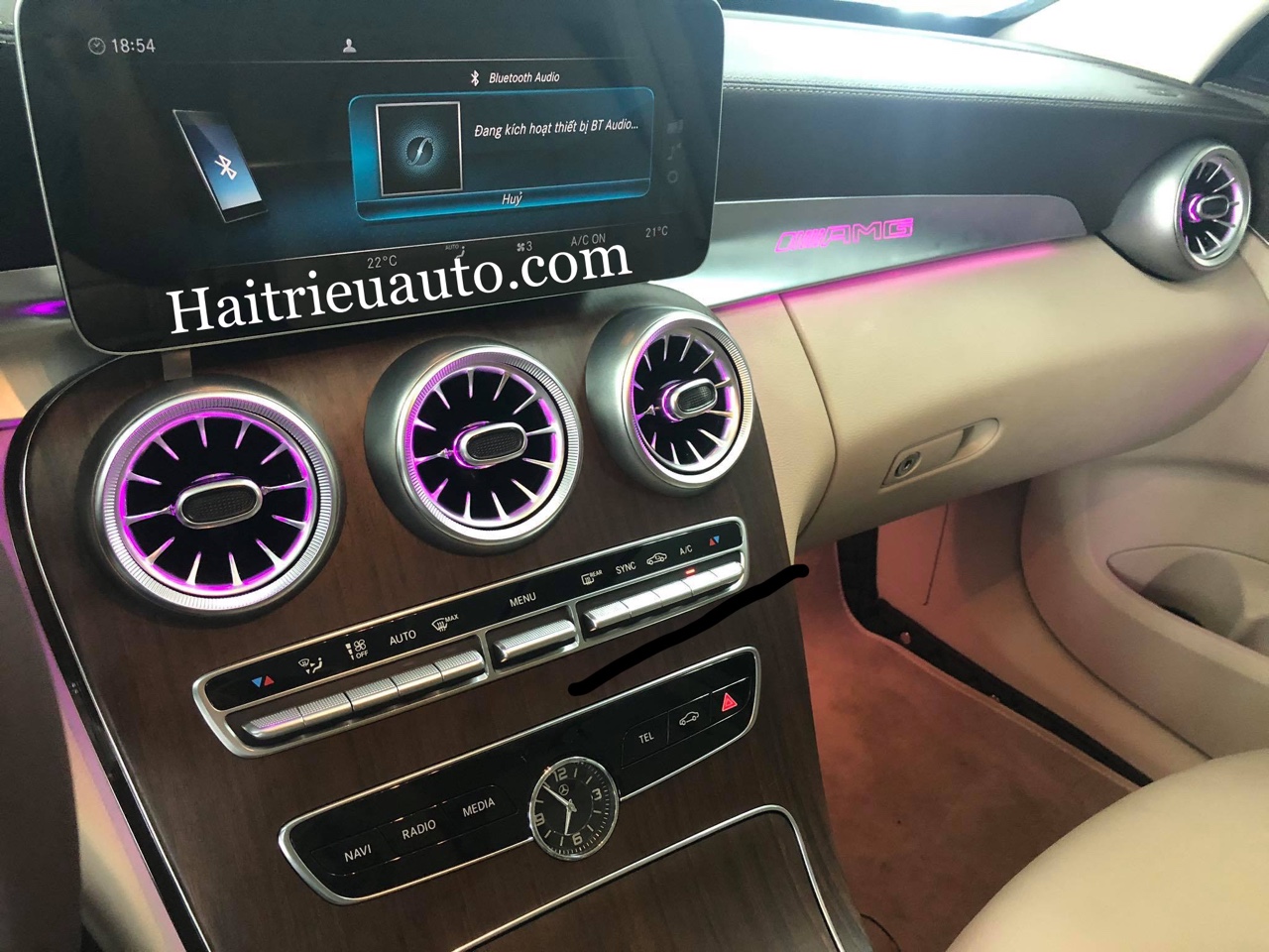 Cửa gió Turbine đèn LED theo xe Mercedes C200 6 Image