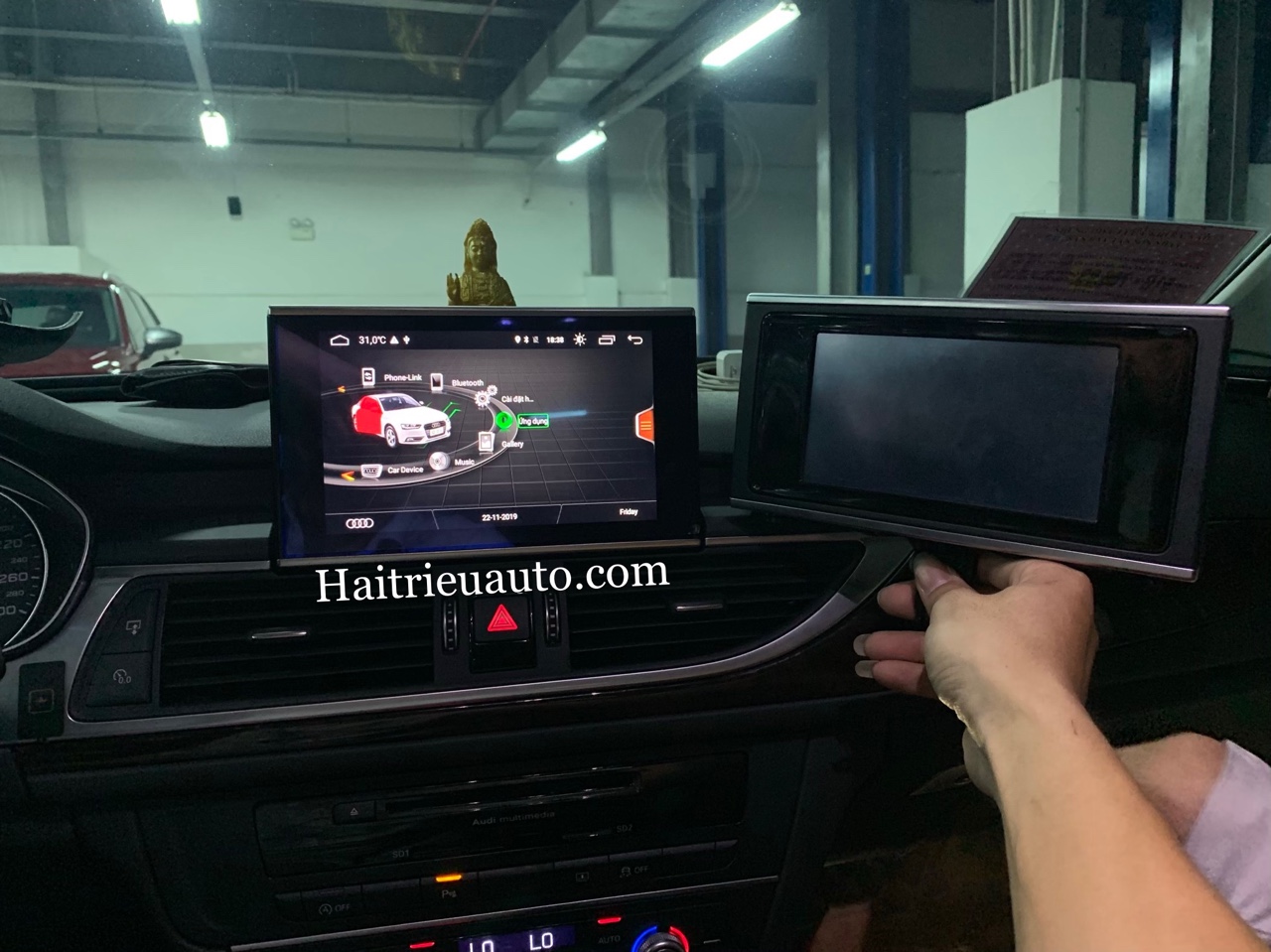 Màn hình android theo xe Audi A6 2 Image