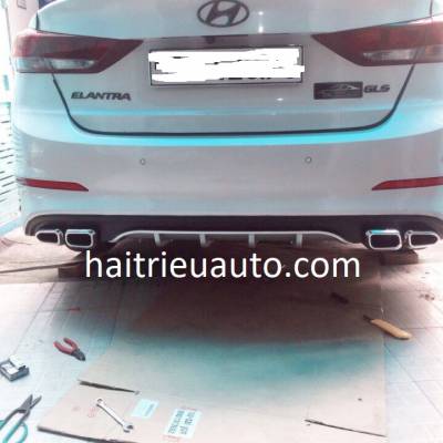 đuôi gió thể thao xe Hyundai Elantra