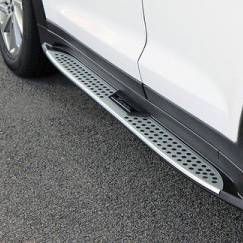 Bệ bước chấm bi Tucson