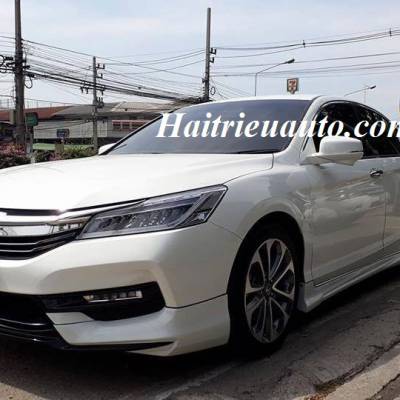 Ốp chống trầy cho xe honda CRV