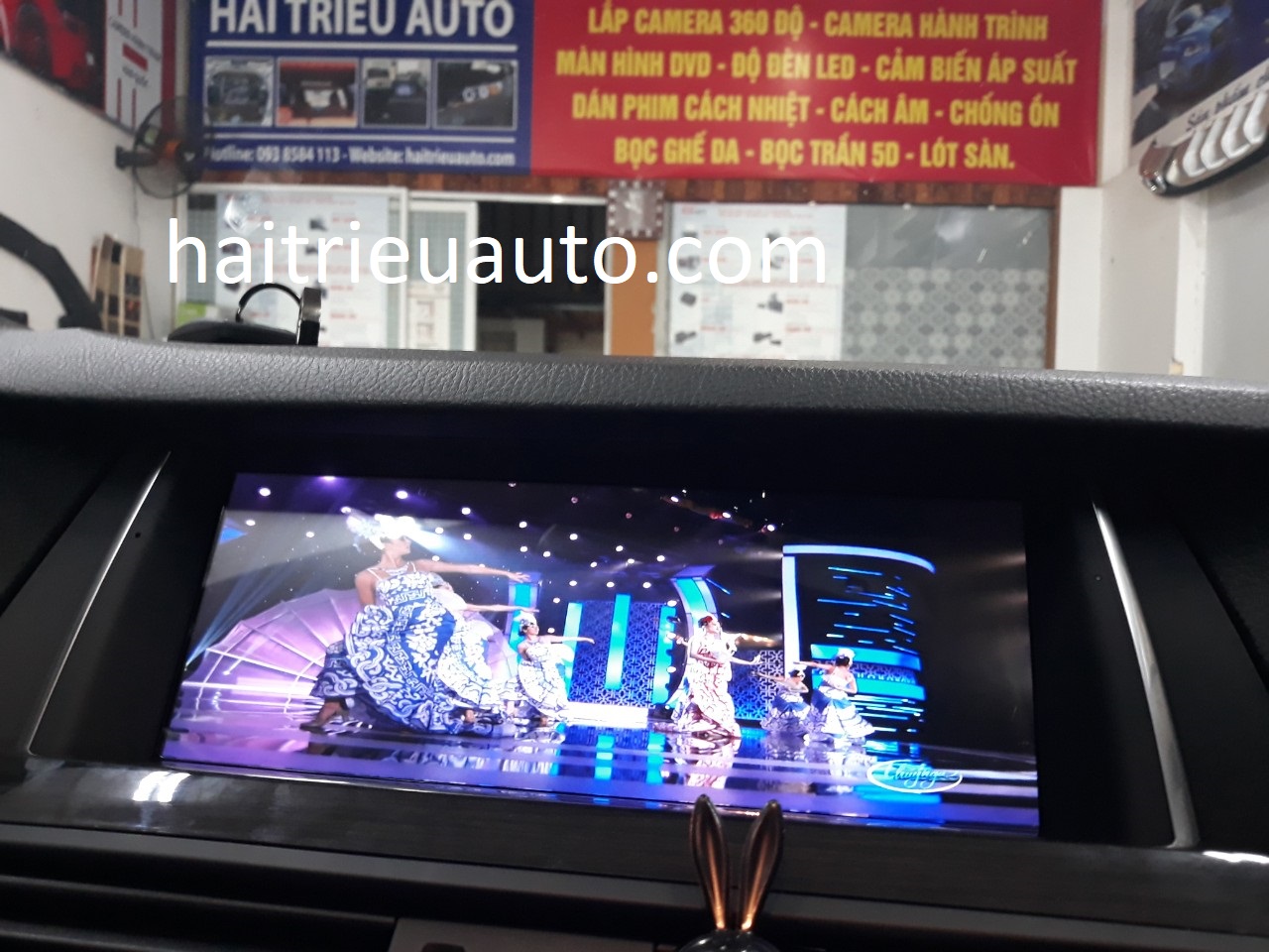 Màn hình android theo xe BMW 523i 2011 2 Image