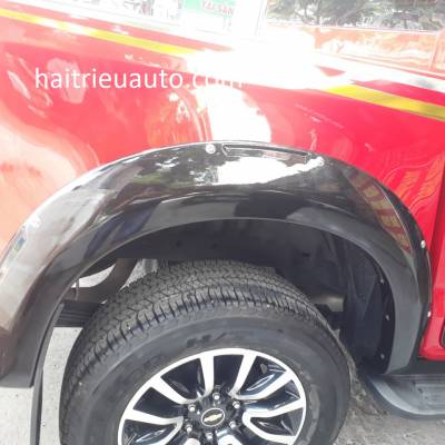 giá nóc theo xe colorado 2018