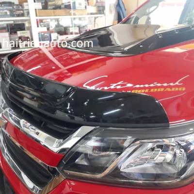 ốp cua lốp mẫu mới cho xe colorado 2018