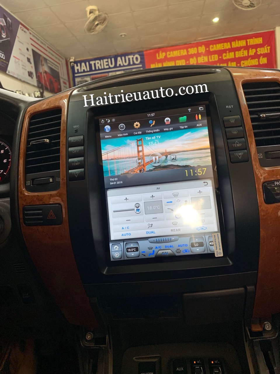 Màn hình tesla theo xe Lexus GX470 2 Image